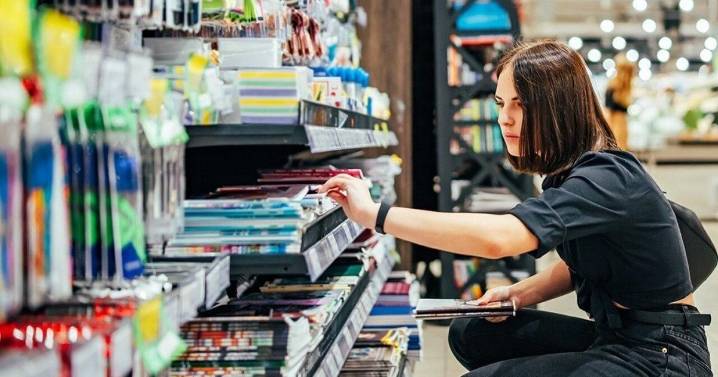 10 ways to save on back-to-school shopping