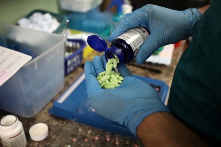 Trump’s plan to cap U.S. drug prices is a looming crisis for Canadian patients