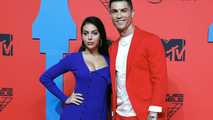 Cristiano Ronaldo, Georgina Rodriguez get engaged with huge ring