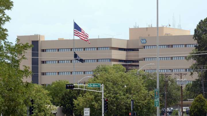 Hundreds of Doctors and Nurses Reject Working at VA Hospitals