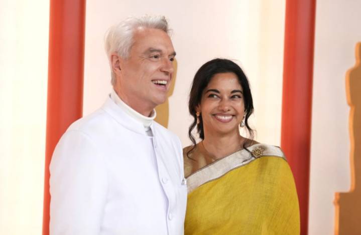 Talking Heads’ David Byrne Reveals He’s Engaged