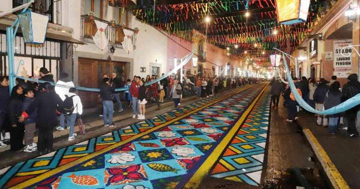 Fotos | Tlaxcala se llena de color en ‘La Noche que Nadie Duerme’