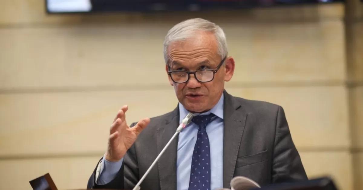 Fiscalía alista el llamado a juicio contra Carlos Ramón González en medio del proceso por caso UNGRD