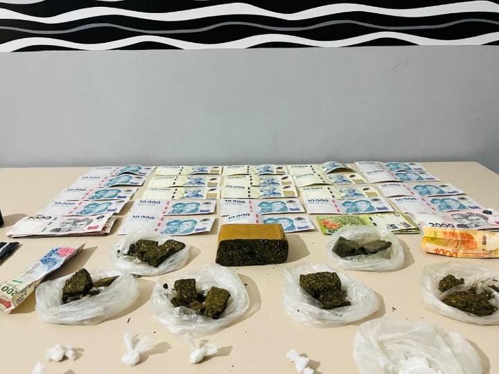 Fotos y videos: la detención de un dealer y los presuntos vínculos con el “Oso” y “Kaká”