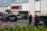 Tirador en Texas mata dos adultos, un niño y roba dos autos en estacionamiento de tienda Target