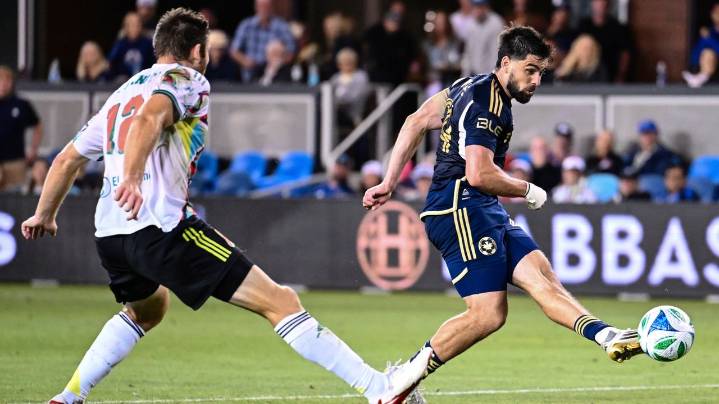 Preston Judd scores in second-half stoppage time to lift Earthquakes over Whitecaps 2