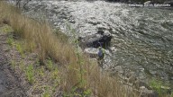 Kayakers rescue couple after car flips into Payette River