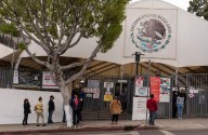 Miedo al ICE hace que mexicanos pierdan citas en los consulados