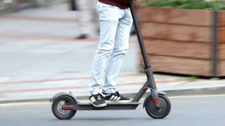 ¿Tienes un patinete eléctrico? Esto es lo que debes saber antes de que cambie la ley en 2026
