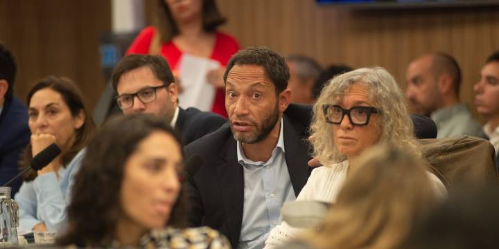 La oposición puso en funcionamiento la comisión $Libra: LLA se retiró y anunció que no participará