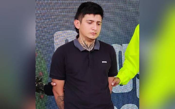 Habría asesinado a su hijastro de dos años tras darle una paliza