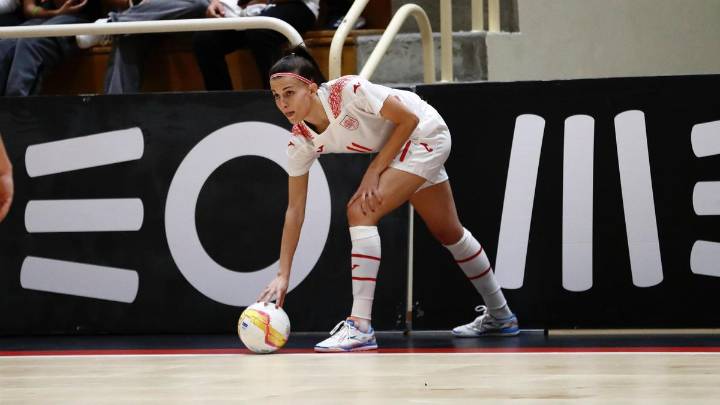 María Sanz, de nuevo en el juego