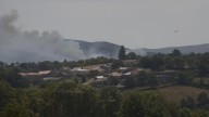 Galicia logra estabilizar varios grandes incendios y suma cinco focos activos