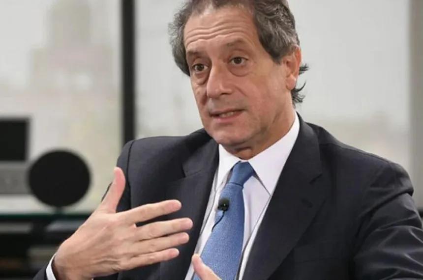 Extitular del BCRA advierte que "la deuda aumentó más de US$ 100.000 millones con Milei"