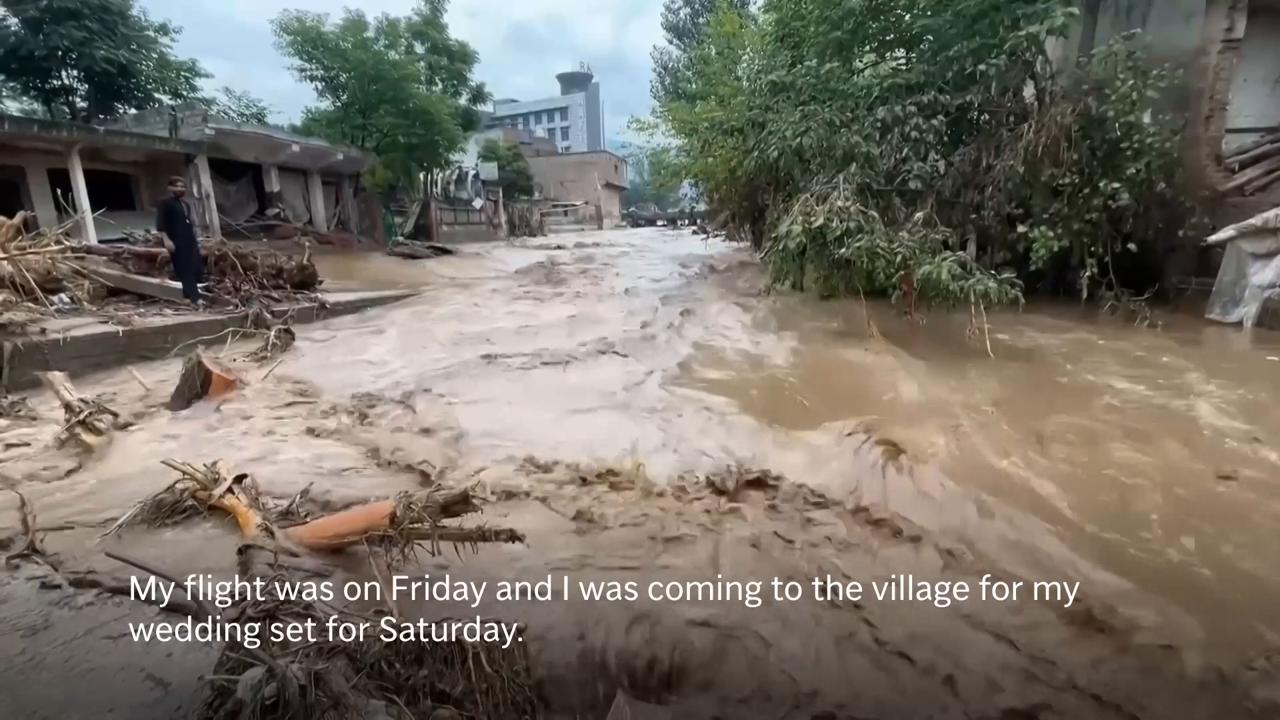 Rescuers continue search for missing in Pakistan floods
