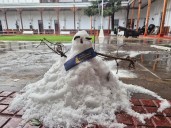 Lluvia de granizos sorprende en Valparaíso tras sistema frontal