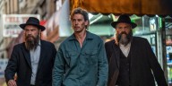 Movie Review: Caught Stealing