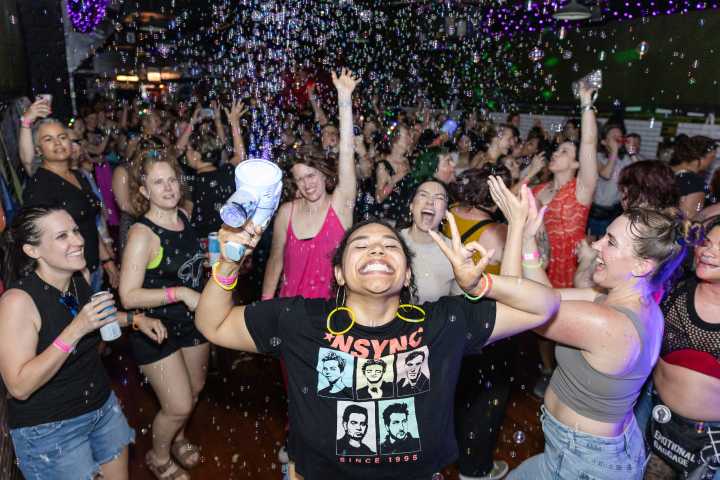 Earlybirds Club, a dance party for ‘middle aged-ish’ women, is headed to Philadelphia