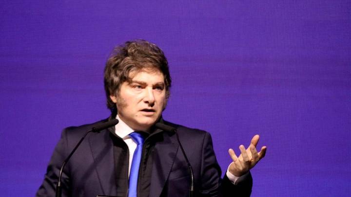 Milei explicó la raíz de la inflación y denunció la "adicción al déficit fiscal"