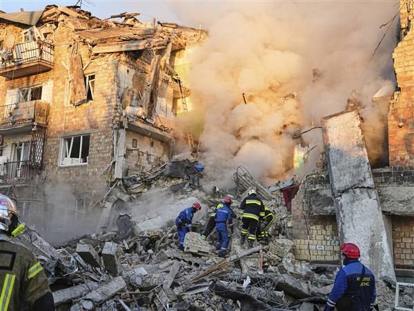 Major Russian attack includes rare strikes on the center of Kyiv, killing at least 18