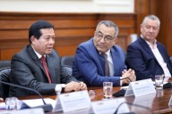 Jefe del Gabinete se reúne con directivos de Sunat, Osinergmin y Petroperú