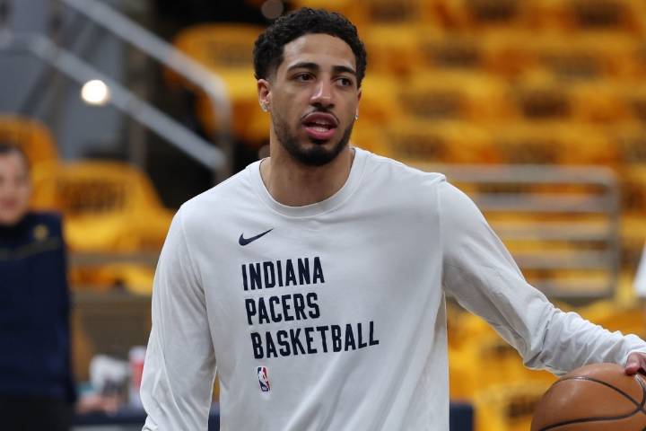 Limping Tyrese Haliburton Sees Personal Belonging Taken Away After Merciless Reception at Offseason Event Tyrese Haliburton's recent appearance gets no love from the crowd and ends up losing his thing