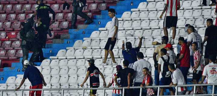 En Junior, silencio sepulcral por los desmanes y fallas de logística en el 'Metro'