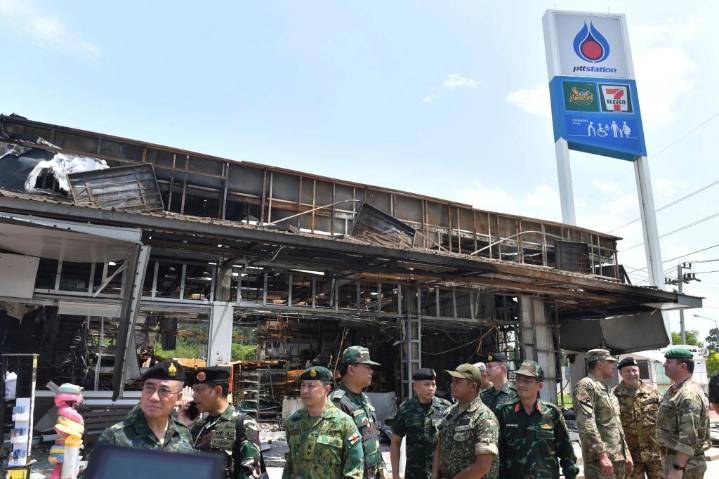 Representantes de Camboya y Tailandia se reúnen en Malasia para negociar alto al fuego