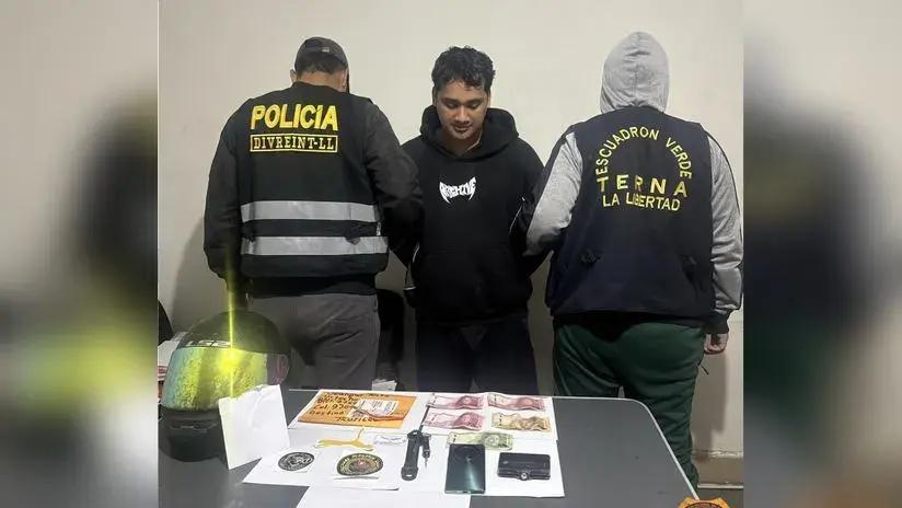 La Libertad: joven fue detenido cuando recibía encomienda con stickers de bandas criminales