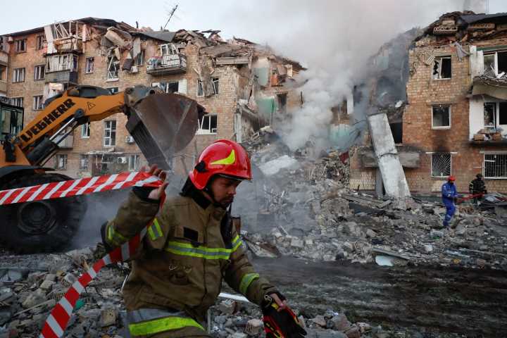 Kyiv hit with barrage of missiles in 'massive attack' from Russia