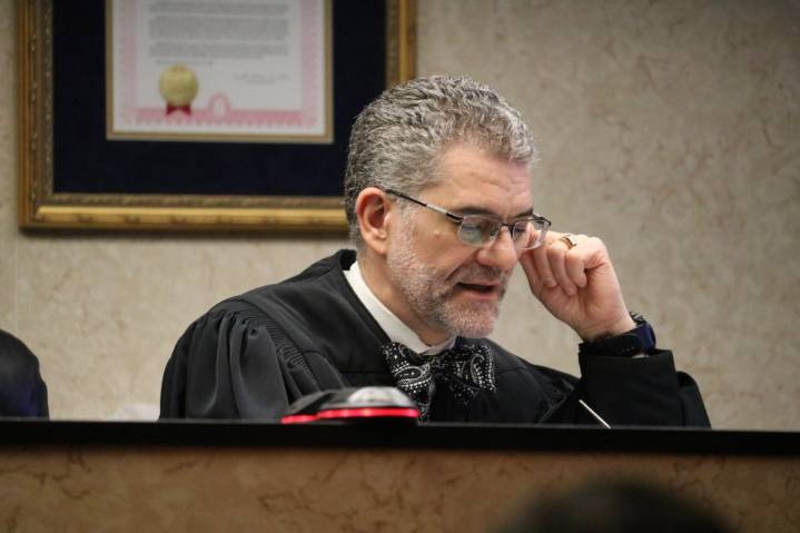 Man accused of soliciting teen for sex outside Auburn Hills store makes plea deal
