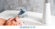 El paso que seguro olvidás al lavarte las manos y es fundamental para eliminar bacterias
