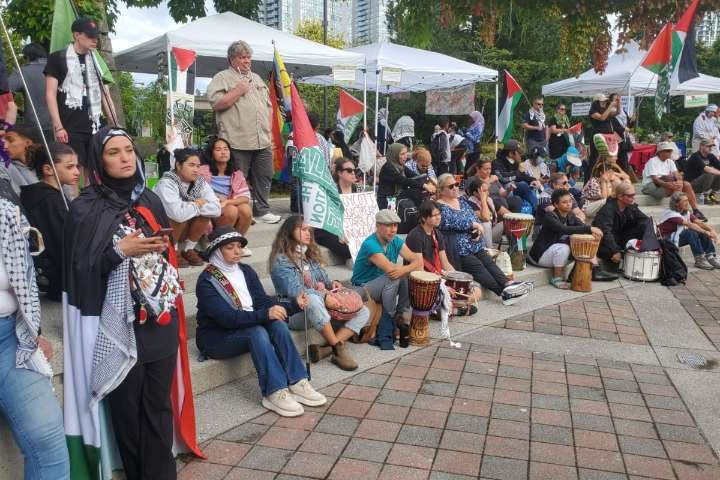 Hundreds rally in Surrey for immediate action to end war in Gaza