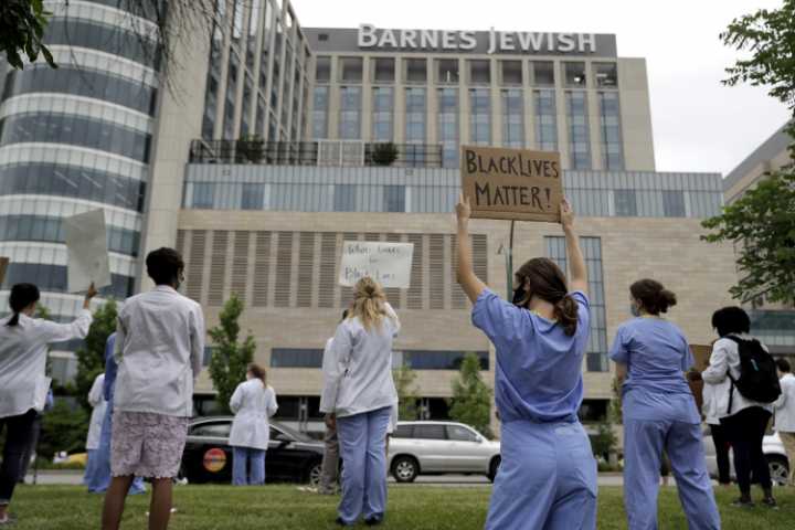 Records Show Med Schools Still Discriminate Based on Race