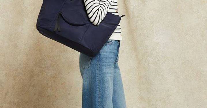 Lulu Guinness shoppers rush to buy 'perfect size' tote bag that 'holds everything'
