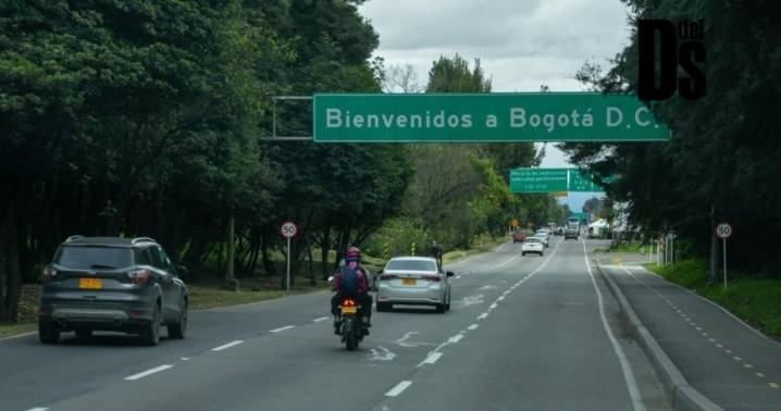Pico y Placa en Bogotá: qué vehículos particulares y taxis pueden circular este jueves 14 de agosto de 2025