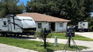 Sarasota deputies fatally shoot armed man while serving warrant