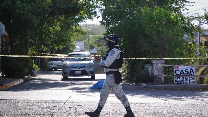 Hombre resulta herido en ataque armado cuando viajaba en motocicleta en Culiacán