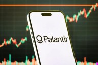 Acciones de Palantir caen más del 9% mientras que los títulos de IA como NVIDIA y Meta se enfrían