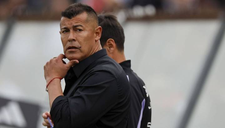 El sueldo de Jorge Almirón y la millonaria indemnización que tiene que pagar Colo Colo para despedirlo