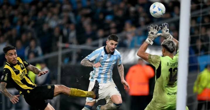 En Uruguay critican a Brayan Cortés y lo califican como uno de los principales responsables de la eliminación de Peñarol