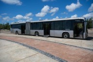 Inician pruebas de autobuses articulados en Cancún