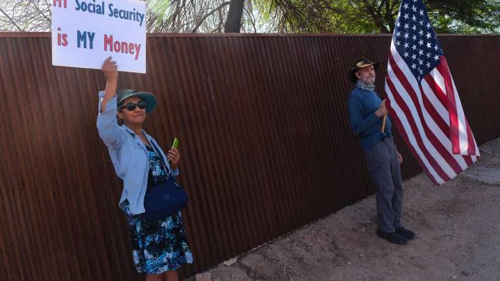 Americans Misunderstand Social Security but Appear Open to Reform