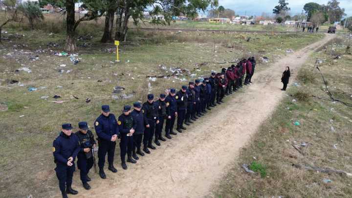 Desalojo en zona del gasoducto: denuncian organización criminal que lotea y vende terrenos usurpados