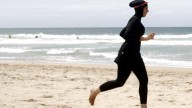 La polémica por el uso del burkini explota en Salamanca