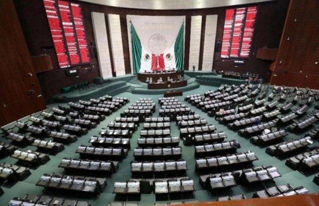 Morena ‘batea’ las propuestas del PAN para dirigir San Lázaro
