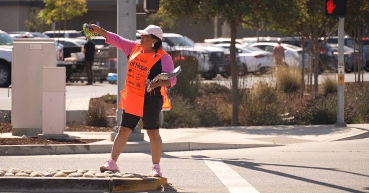 Volunteers take to the streets during 12th annual Day of Hope fundraiser