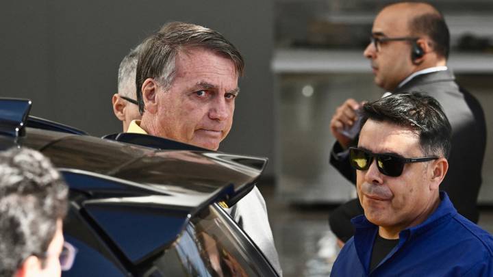 Brasil: Bolsonaro negó que haya pedido asilo en Argentina