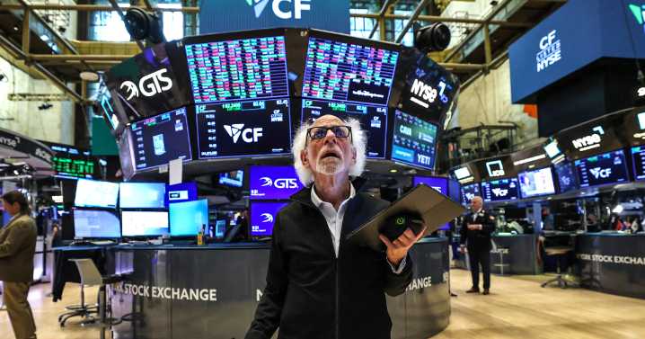 Wall Street stocks end down, inflation data, China trade in focus