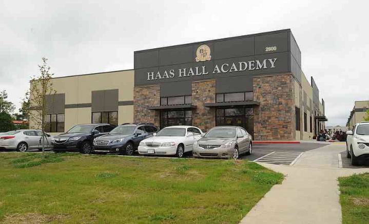 U.S. News ranks Haas Hall, Bentonville High School among top public high schools in Arkansas